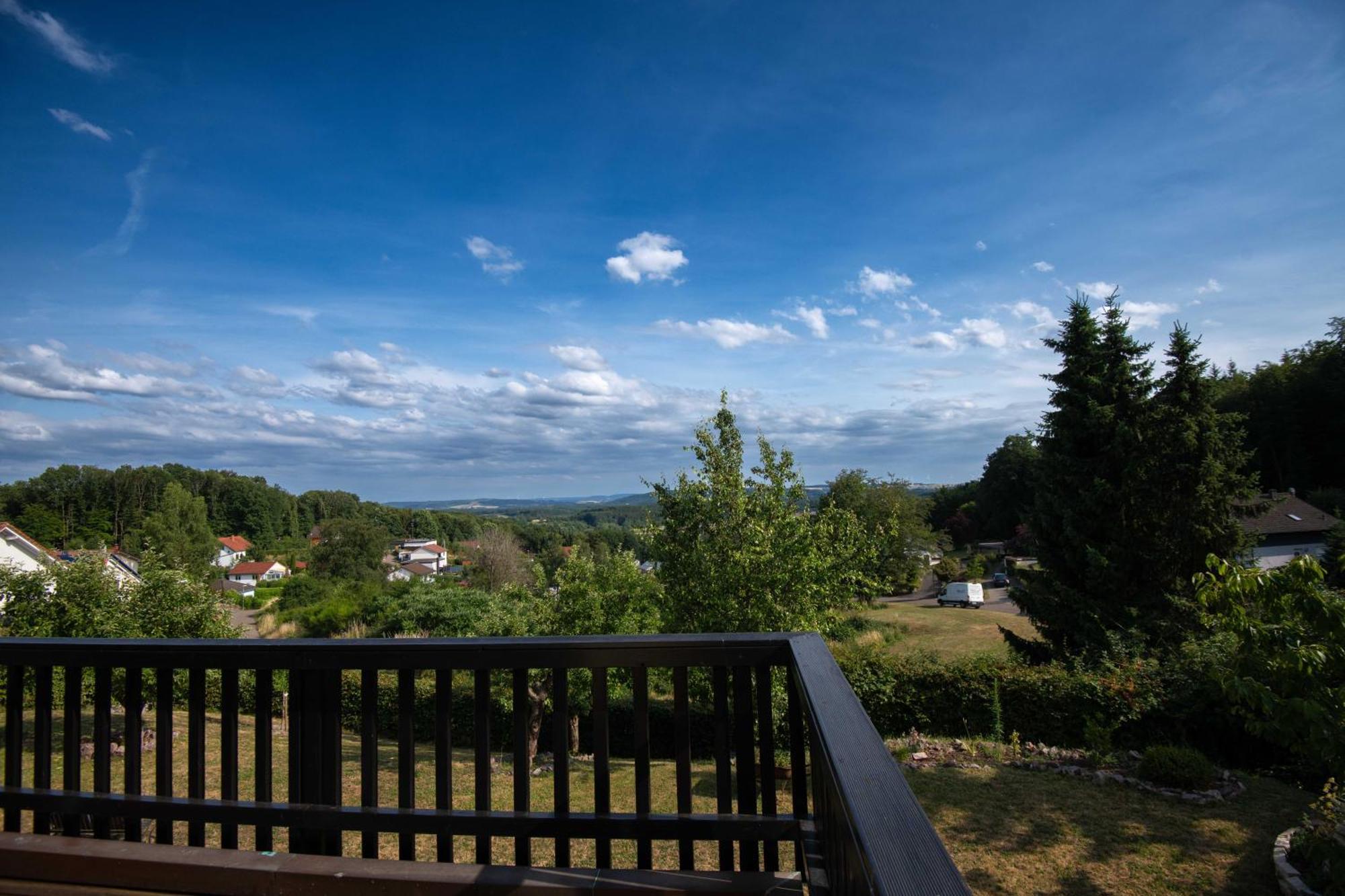 Villa Sonnige Aussicht Losheim Esterno foto
